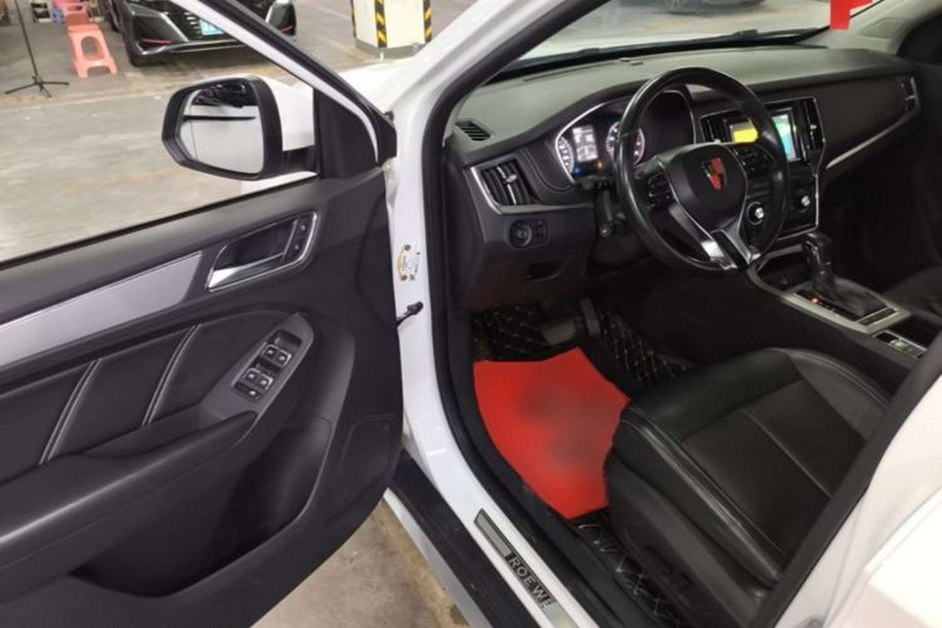 Used Roewe RX5 2016 20T Two-Wheel Drive Automatic Flagship Edition Driver Seat