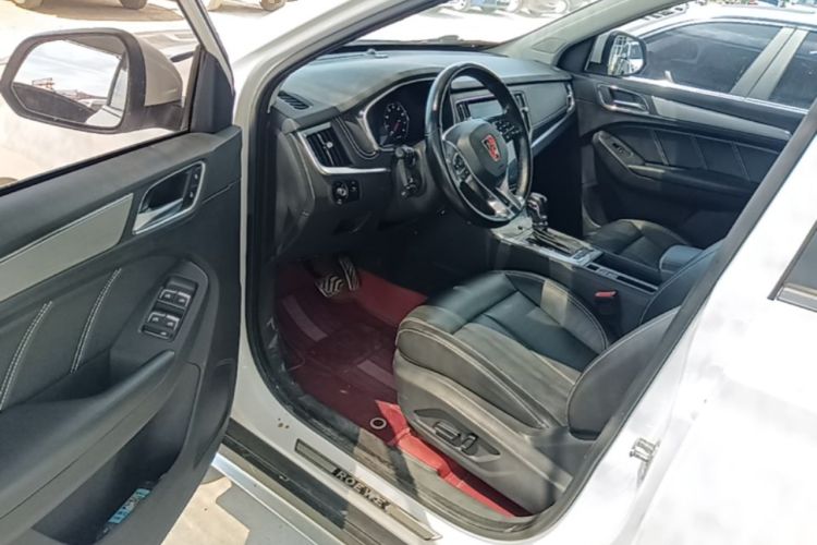 Used Roewe RX5 2016 20T Two-Wheel Drive Automatic Internet Smart Edition Driver Seat