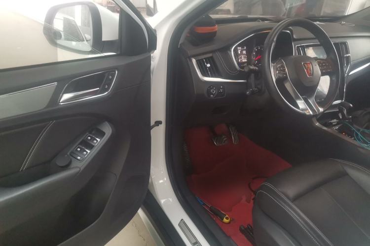 Used Roewe RX5 2016 20T Two-Wheel Drive Automatic Internet Smart Edition Driver Seat