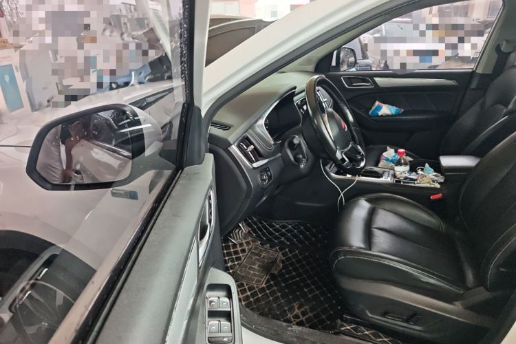 Used Roewe RX5 2016 20T Two-Wheel Drive Automatic Internet Smart Edition Driver Seat