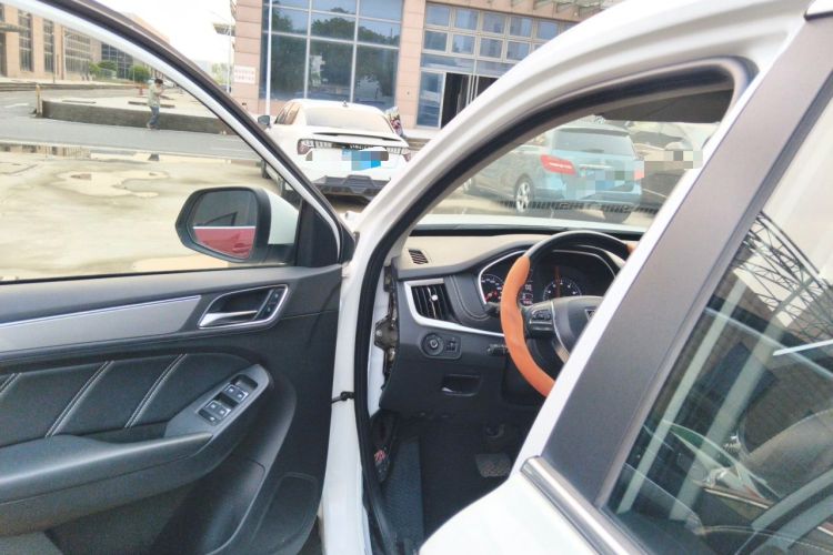 Used Roewe RX5 2016 20T Two-Wheel Drive Automatic Flagship Edition Driver Seat