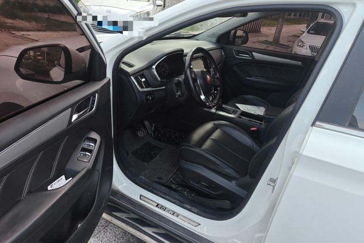 Used Roewe RX5 2016 20T Two-Wheel Drive Automatic Internet Smart Edition Driver Seat