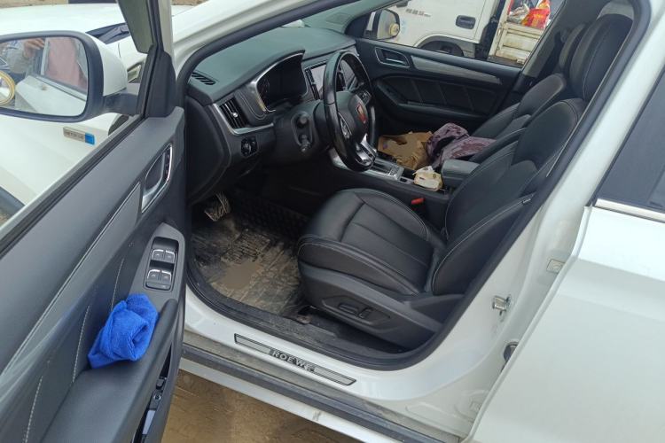 Used Roewe RX5 2016 20T Two-Wheel Drive Automatic Internet Smart Edition Driver Seat