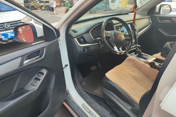Used Roewe RX5 2016 20T Two-Wheel Drive Automatic Internet Smart Edition Driver Seat
