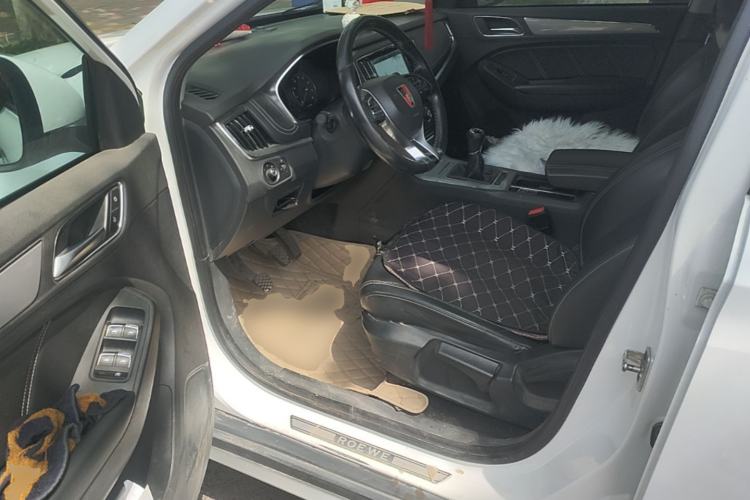 Used Roewe RX5 2016 20T Two-Wheel Drive Manual Flagship Edition Driver Seat