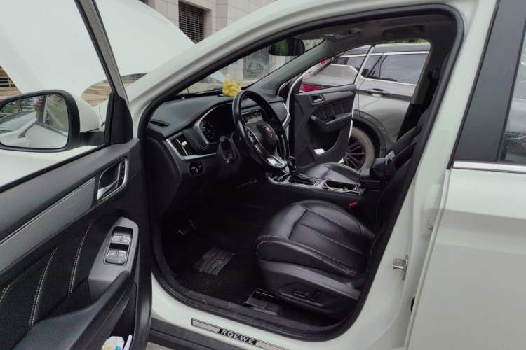 Used Roewe RX5 2016 20T Two-Wheel Drive Automatic Internet Smart Edition Driver Seat