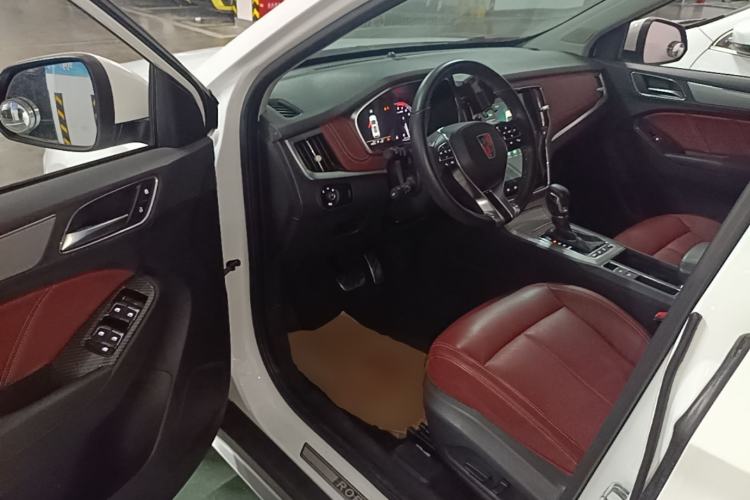 Used Roewe RX5 2016 30T Four-Wheel Drive Automatic Internet Smart Luxury Edition Driver Seat
