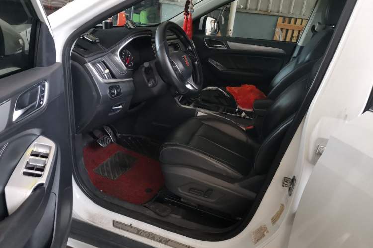 Used Roewe RX5 2016 20T Two-Wheel Drive Automatic Internet Smart Edition Driver Seat