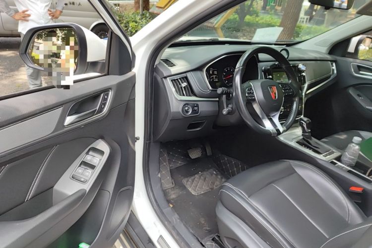 Used Roewe RX5 2016 20T Two-Wheel Drive Automatic Flagship Edition Driver Seat