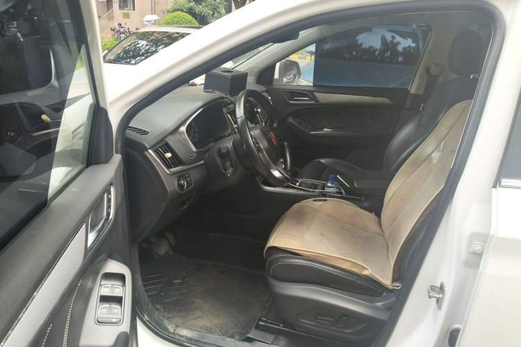 Used Roewe RX5 2016 20T Two-Wheel Drive Automatic Flagship Edition Driver Seat