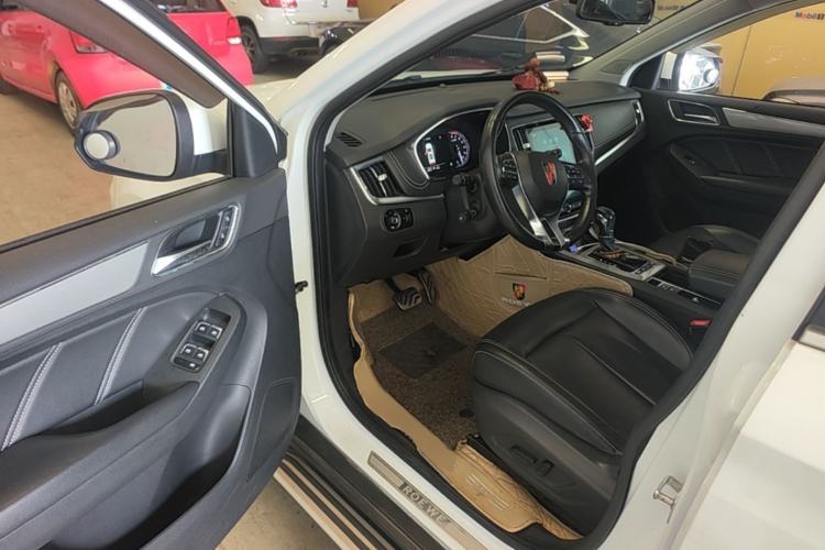 Used Roewe RX5 2016 30T Two-Wheel Drive Automatic Internet Smart Edition Driver Seat