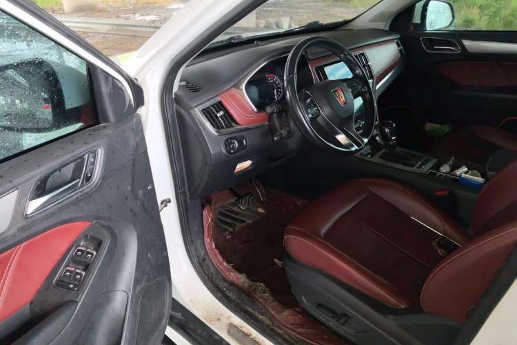 Used Roewe RX5 2016 30T Four-Wheel Drive Automatic Internet Smart Luxury Edition Driver Seat