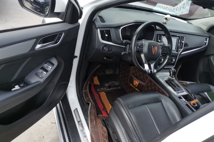 Used Roewe RX5 2016 20T Two-Wheel Drive Automatic Flagship Edition Driver Seat