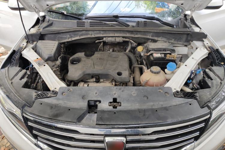 Used Roewe RX5 2016 20T Two-Wheel Drive Automatic Internet Smart Edition Engine Bay