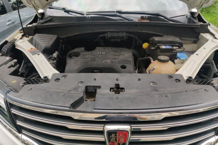 Used Roewe RX5 2016 20T Two-Wheel Drive Automatic Internet Smart Edition Engine Bay
