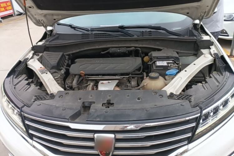 Used Roewe RX5 2016 30T Four-Wheel Drive Automatic Internet Smart Luxury Edition Engine Bay