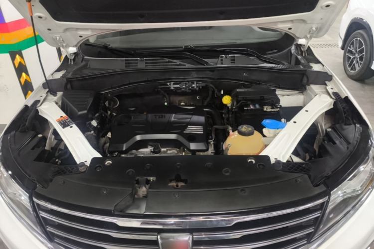 Used Roewe RX5 2016 20T Two-Wheel Drive Automatic Flagship Edition Engine Bay