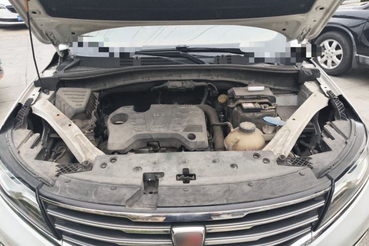 Used Roewe RX5 2016 20T Two-Wheel Drive Automatic Internet Smart Edition Engine Bay