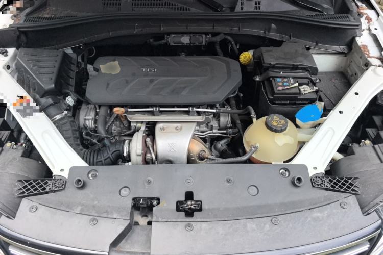 Used Roewe RX5 2016 30T Four-Wheel Drive Automatic Internet Smart Luxury Edition Engine Bay