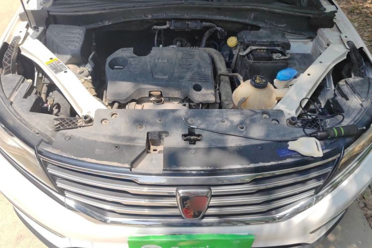 Used Roewe RX5 2016 20T Two-Wheel Drive Manual Flagship Edition Engine Bay