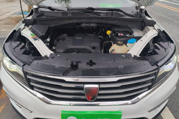 Used Roewe RX5 2016 20T Two-Wheel Drive Automatic Internet Smart Edition Engine Bay
