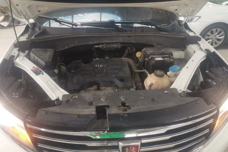 Used Roewe RX5 2016 20T Two-Wheel Drive Automatic Internet Smart Edition Engine Bay