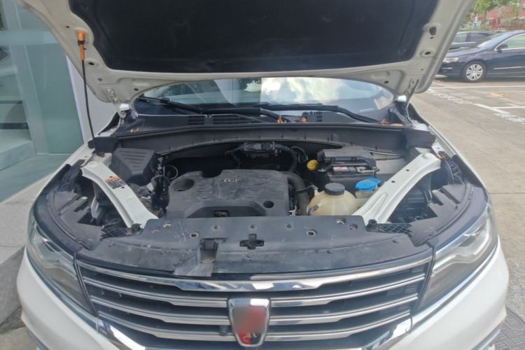 Used Roewe RX5 2016 20T Two-Wheel Drive Automatic Internet Smart Edition Engine Bay