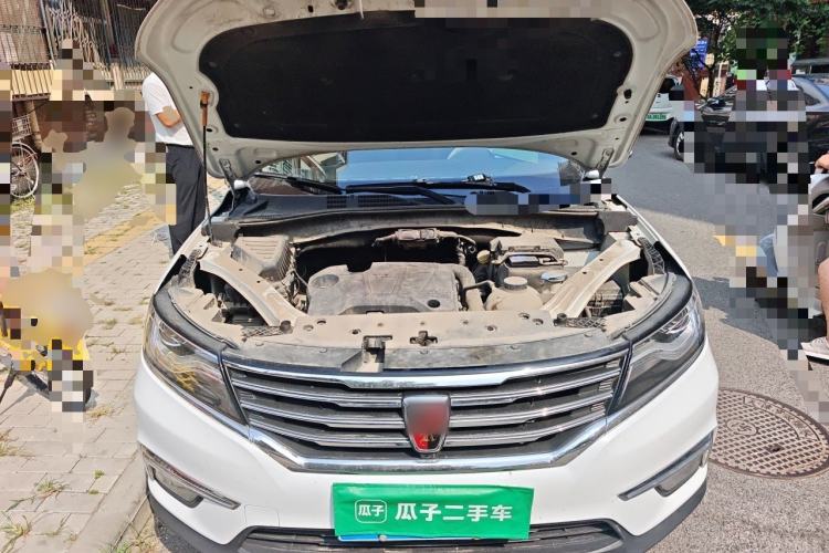 Used Roewe RX5 2016 20T Two-Wheel Drive Manual Transmission Internet Smart Edition Engine Bay
