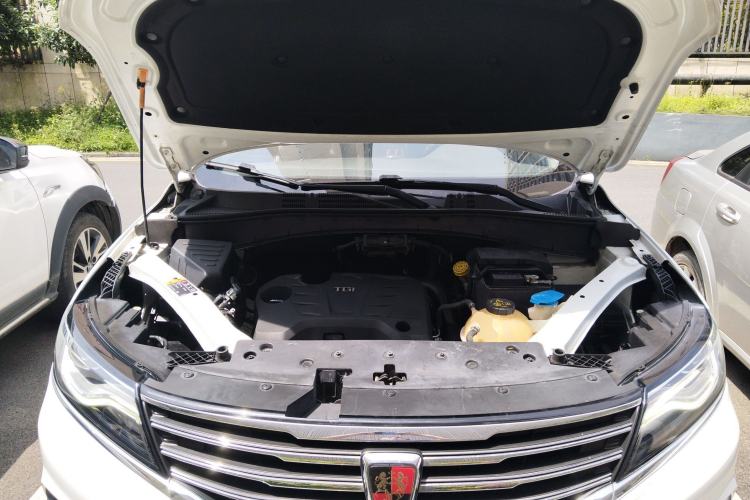 Used Roewe RX5 2016 20T Two-Wheel Drive Automatic Internet Smart Edition Engine Bay