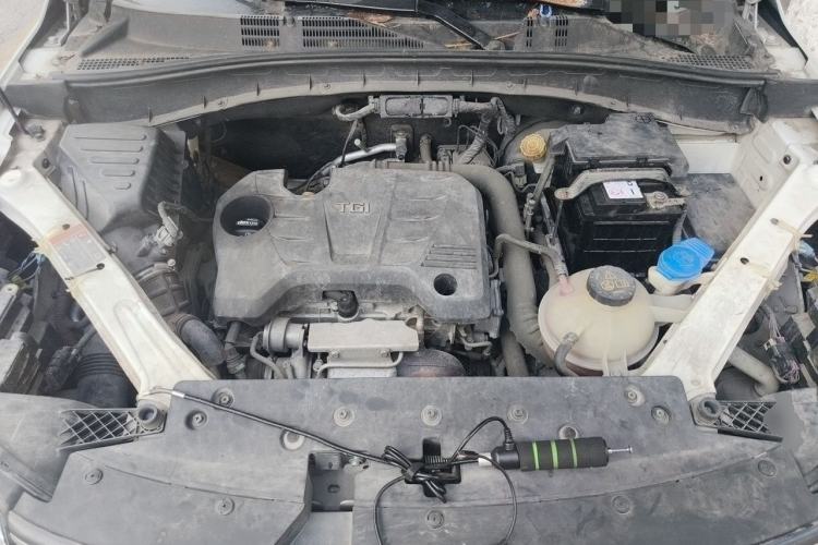 Used Roewe RX5 2016 20T Two-Wheel Drive Automatic Flagship Edition Engine Bay