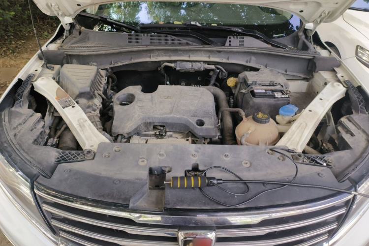 Used Roewe RX5 2016 20T Two-Wheel Drive Automatic Flagship Edition Engine Bay