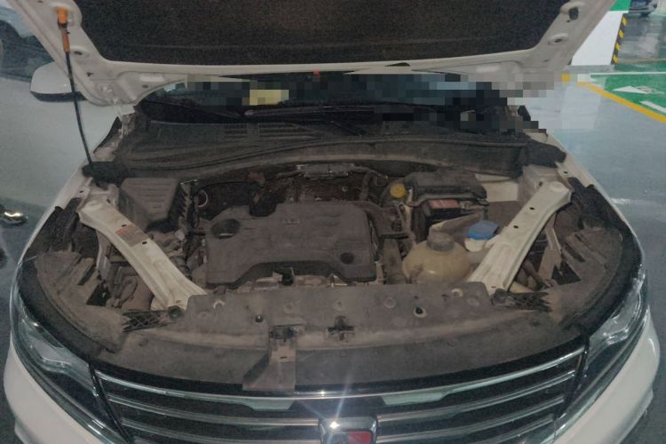 Used Roewe RX5 2016 20T Two-Wheel Drive Automatic Internet Smart Edition Engine Bay