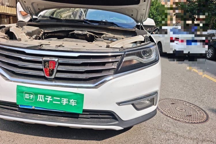 Used Roewe RX5 2016 20T Two-Wheel Drive Manual Transmission Internet Smart Edition Engine Bay Left