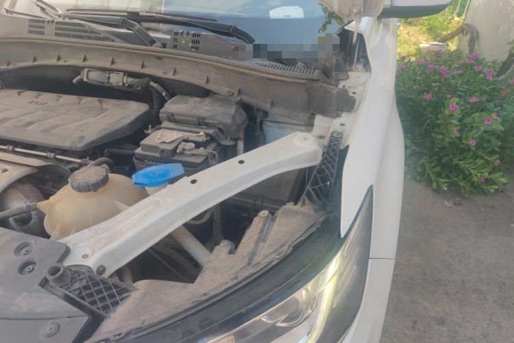 Used Roewe RX5 2016 30T Two-Wheel Drive Automatic Internet Smart Edition Engine Bay Left