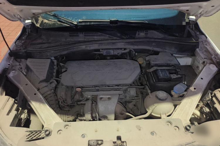 Used Roewe RX5 2016 30T Two-Wheel Drive Automatic Internet Smart Edition Engine Bay