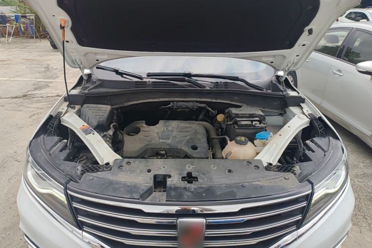 Used Roewe RX5 2016 20T Two-Wheel Drive Automatic Internet Smart Edition Engine Bay