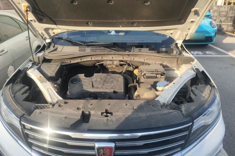 Used Roewe RX5 2016 20T Two-Wheel Drive Automatic Internet Smart Edition Engine Bay
