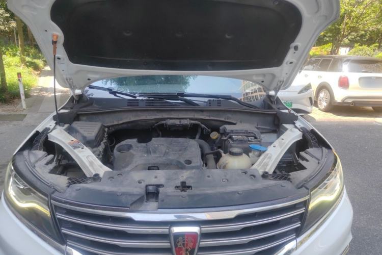 Used Roewe RX5 2016 20T Two-Wheel Drive Automatic Internet Smart Edition Engine Bay
