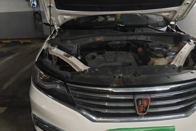 Used Roewe RX5 2016 20T Two-Wheel Drive Automatic Internet Smart Edition Engine Bay Right
