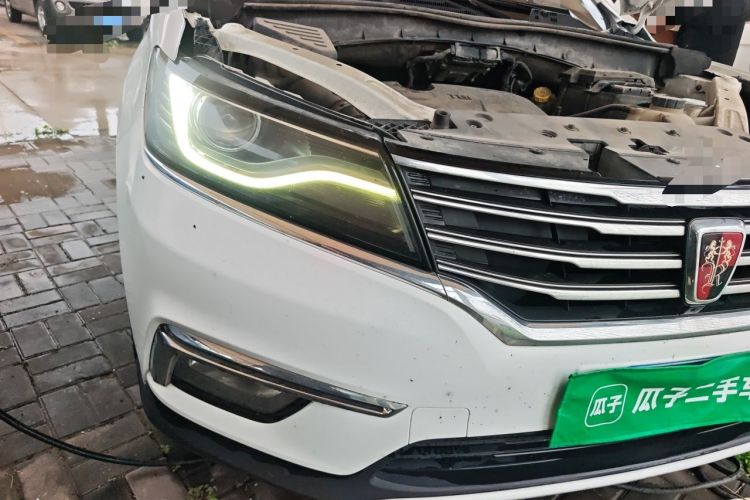 Used Roewe RX5 2016 20T Two-Wheel Drive Automatic Internet Smart Edition Engine Bay Right