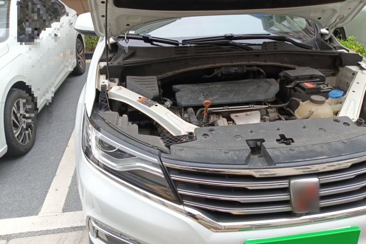 Used Roewe RX5 2016 30T Two-Wheel Drive Automatic Internet Smart Edition Engine Bay Right