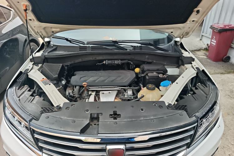 Used Roewe RX5 2016 30T Four-Wheel Drive Automatic Internet Smart Luxury Edition Engine Bay