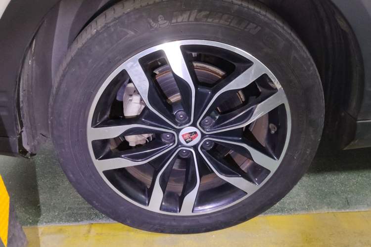 Used Roewe RX5 2016 30T Four-Wheel Drive Automatic Internet Smart Luxury Edition Exterior 1