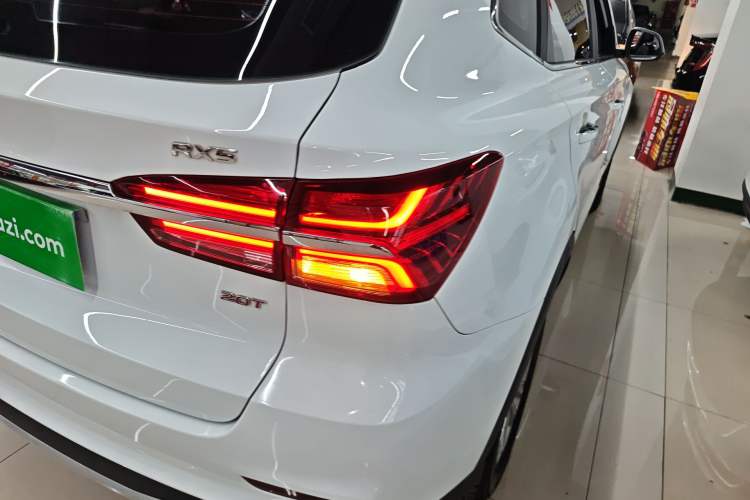 Used Roewe RX5 2016 20T Two-Wheel Drive Automatic Flagship Edition Exterior 3