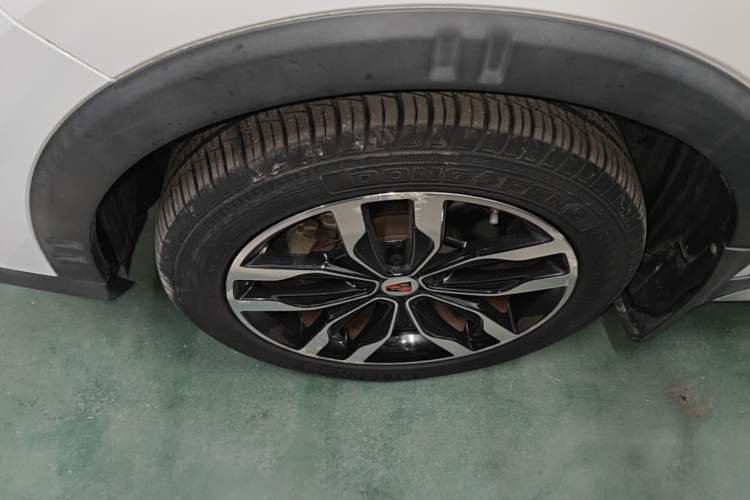 Used Roewe RX5 2016 30T Four-Wheel Drive Automatic Internet Smart Luxury Edition Exterior 4