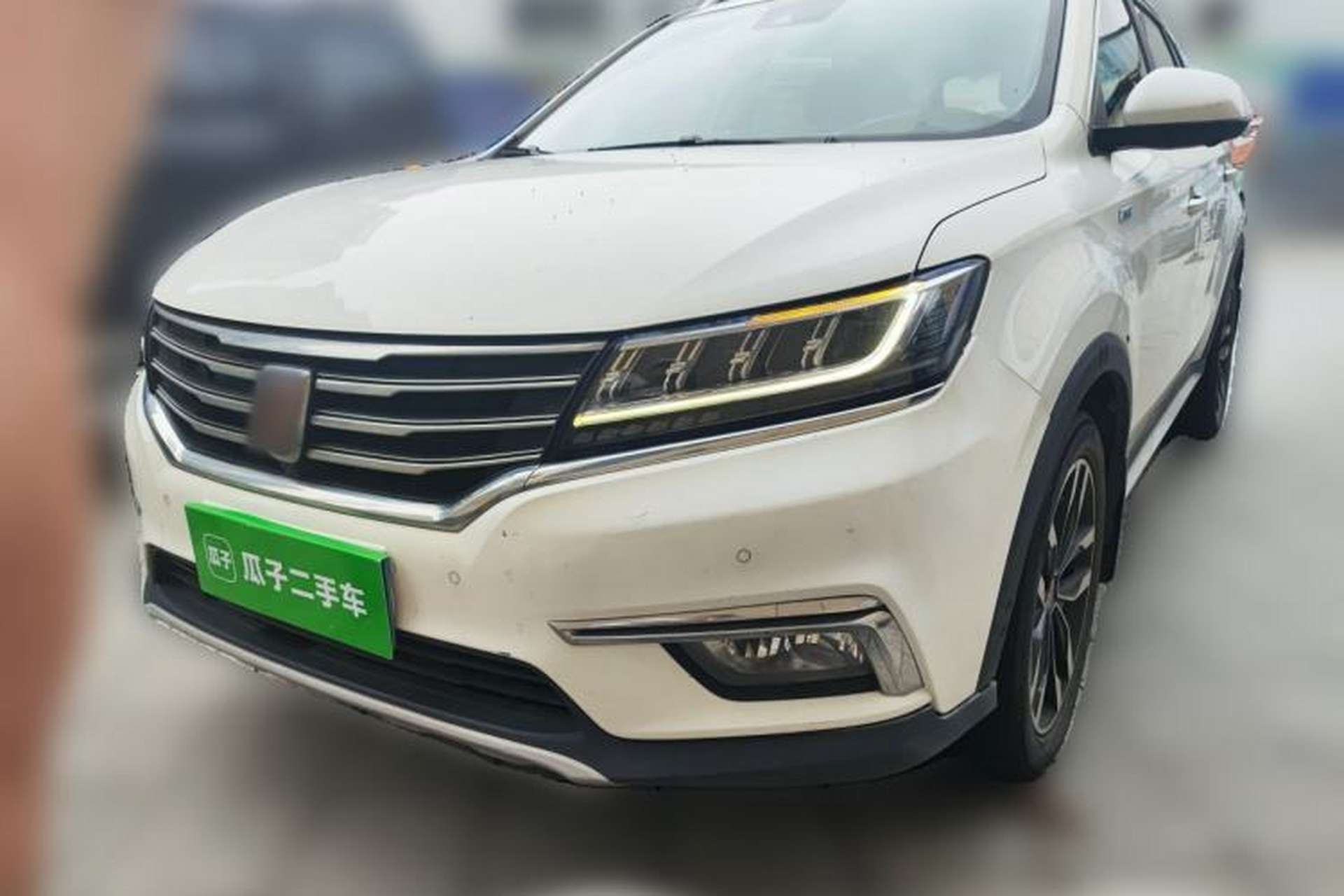Used Roewe RX5 2016 30T Four-Wheel Drive Automatic Internet Smart Luxury Edition Front Left 45 Deg