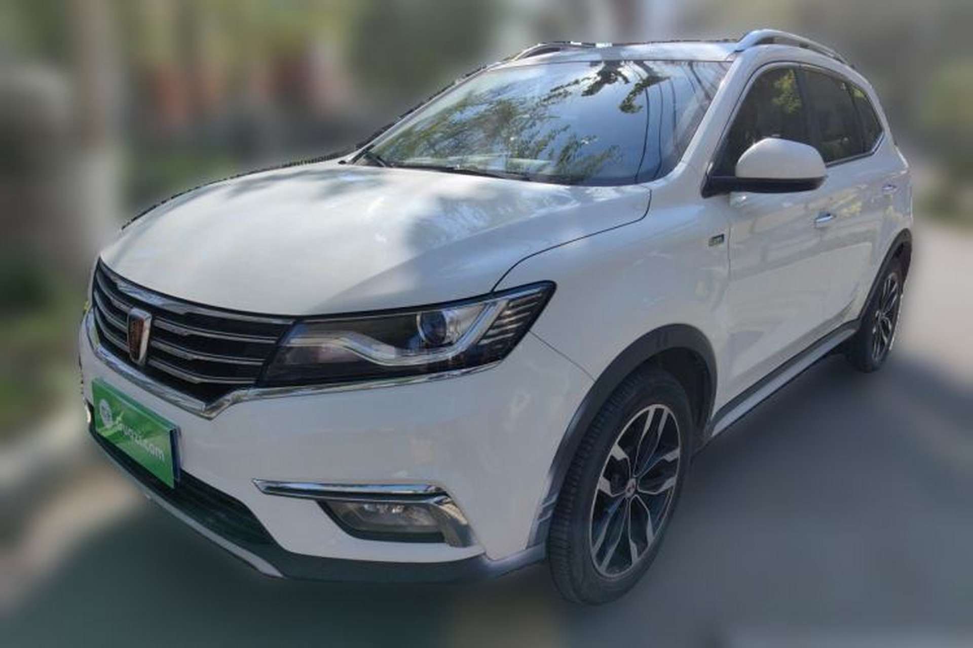 Used Roewe RX5 2016 20T Two-Wheel Drive Automatic Internet Smart Edition Front Left 45 Deg