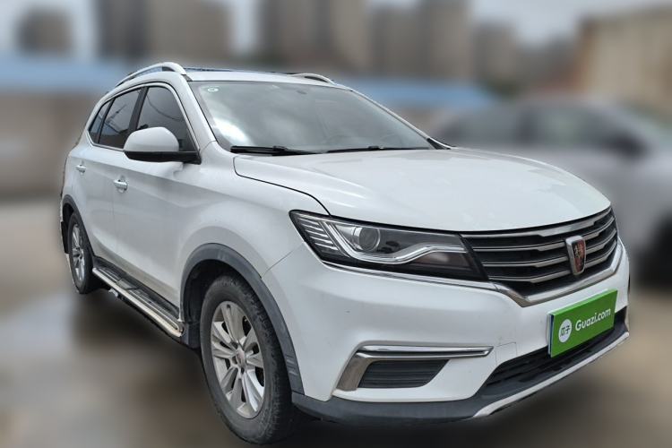 Used Roewe RX5 2016 20T Two-Wheel Drive Manual Flagship Edition Front Right 45 Deg
