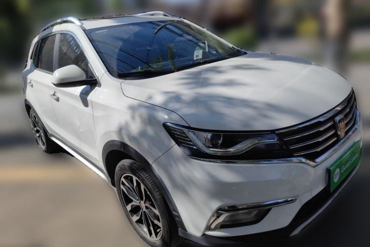 Used Roewe RX5 2016 20T Two-Wheel Drive Automatic Internet Smart Edition Front Right 45 Deg