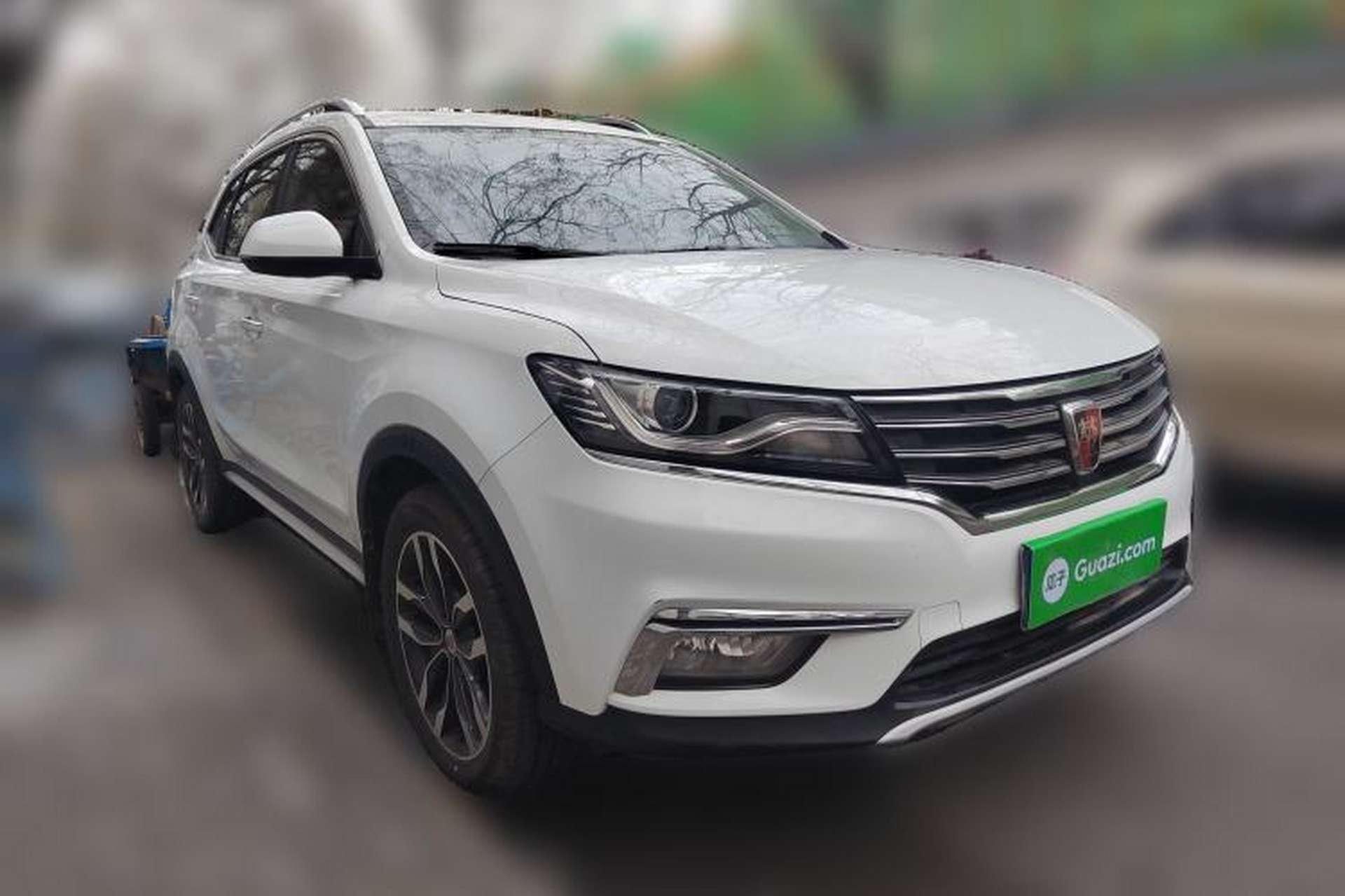 Used Roewe RX5 2016 20T Two-Wheel Drive Automatic Internet Smart Edition Front Right 45 Deg